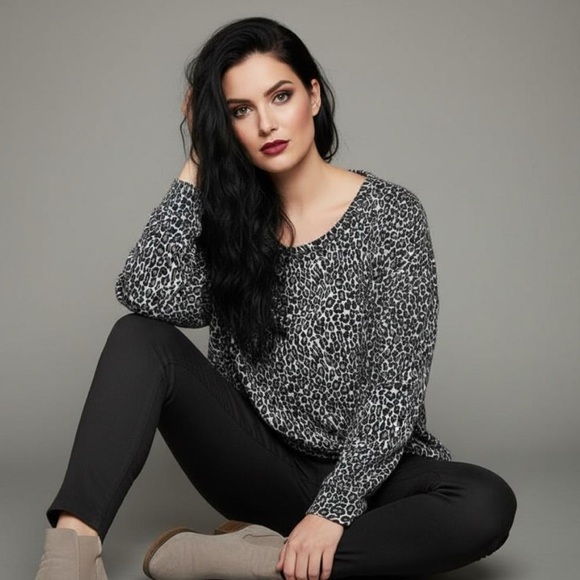 Splendid Tops - Splendid Long Sleeve Lounge Soft Sweater Top Leopard Print Plus Size 2X